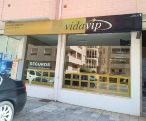 VidaVip mediação imobiliária e seguros na Praia da Amorosa, Chafé, Viana do Castelo